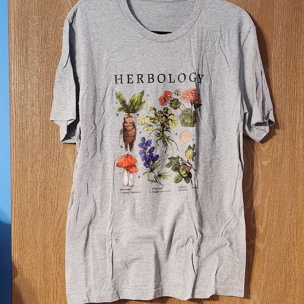 Gray Herbology Tee